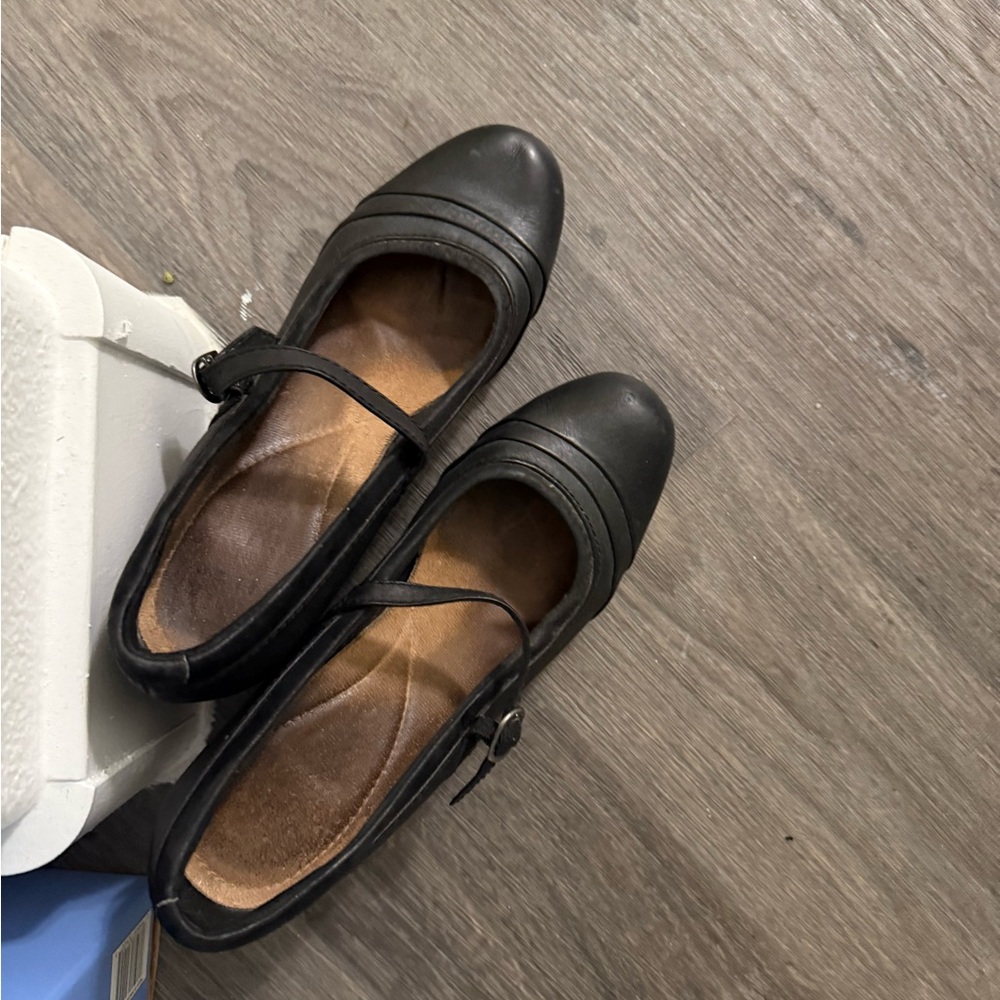 Classic Black Mary Jane heels  - well worn